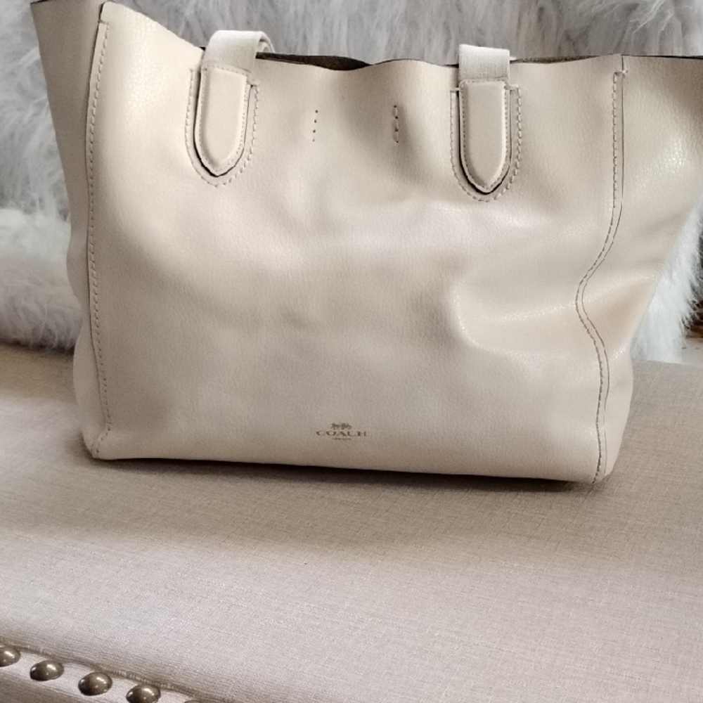 Coach Off-White Leather Tote - Picture 1 of 16